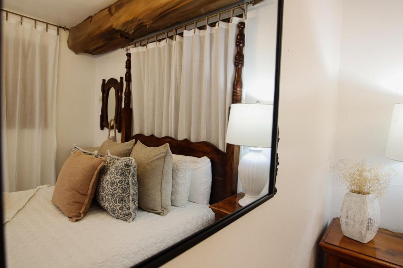 Hacienda Tres Casitas Guest House Кабо Рохо Екстериор снимка